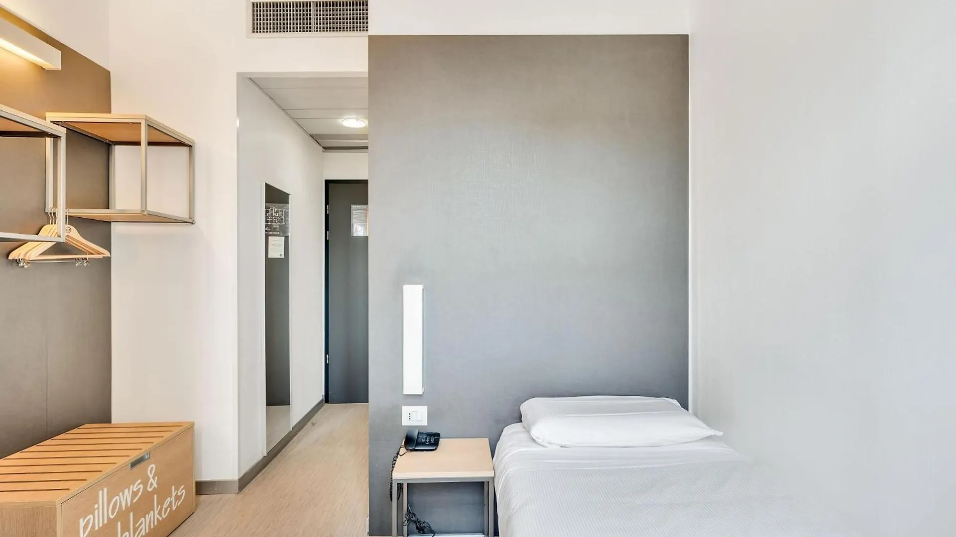 B&B Hotel Milano Aosta 3*,