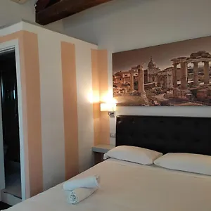 Relais Arco Della Pace İtalya