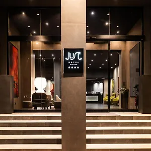 Hotel Just, Milaan